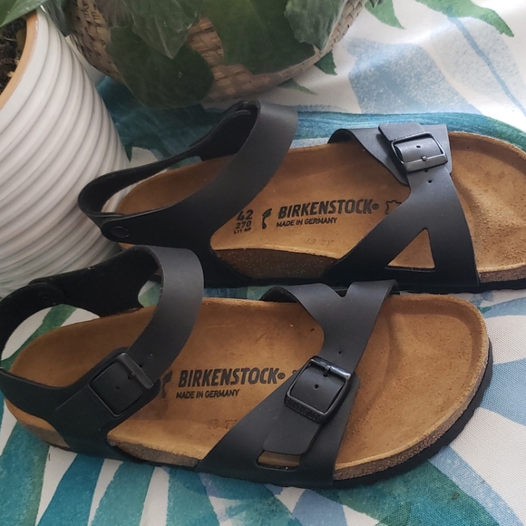birkenstock sticky footbed